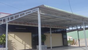 NHẬN LÀM MÁI HIÊN, MÁI TÔN CHE TRƯỚC NHÀ GIÁ TỐT THI CÔNG NHANH